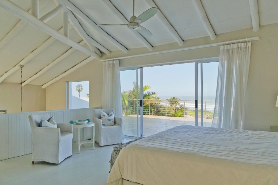 4 Bedroom Property for Sale in Winterstrand Eastern Cape